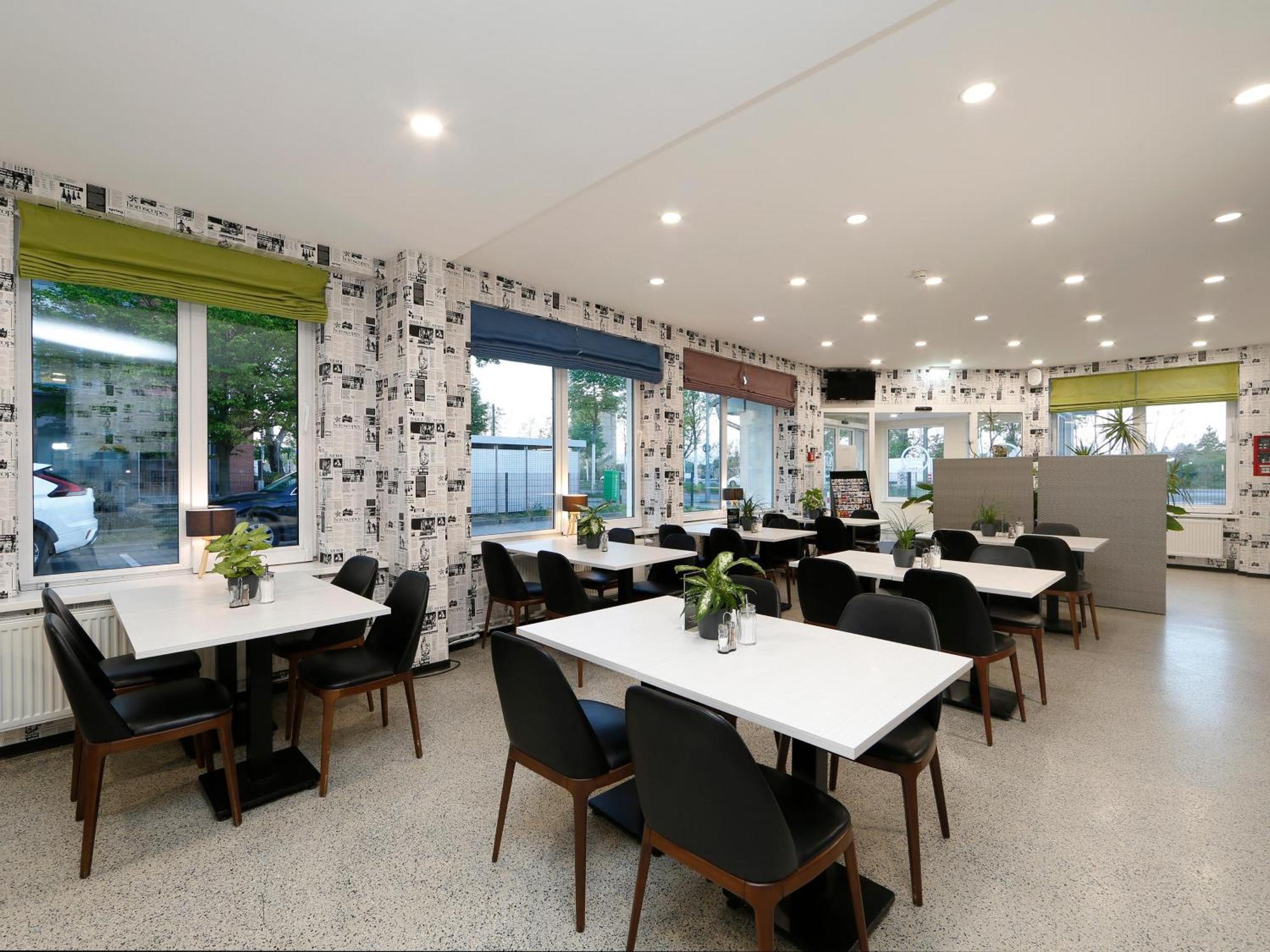 B&B Hotel Berlin-Adlershof Ngoại thất bức ảnh